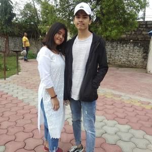 Meet your Posher, Shrestha